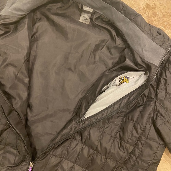 Minnesota Vikings Men’s Puffer Jacket XL - Picture 6 of 6